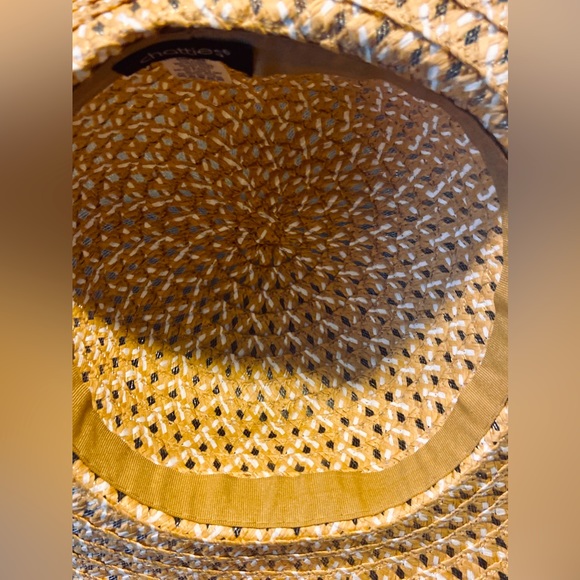 Chatties (Lot of 2) Pretty Sun Hats! - Picture 6 of 10